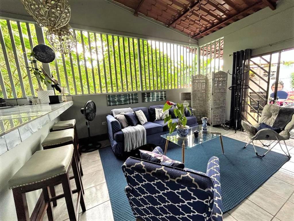 Casa Sophia 3 Listings Apartment 1 Or Apartment 2 Separately Or Apt 1 And 2 Together All With Fo Internet Guápiles Kültér fotó